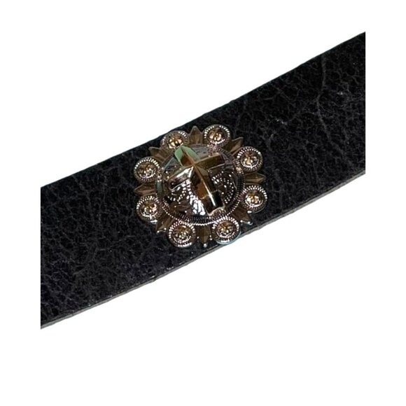 Handcrafted Leather Bracelet Ornate Cross Gold Silver Concho - Picture 5 of 7